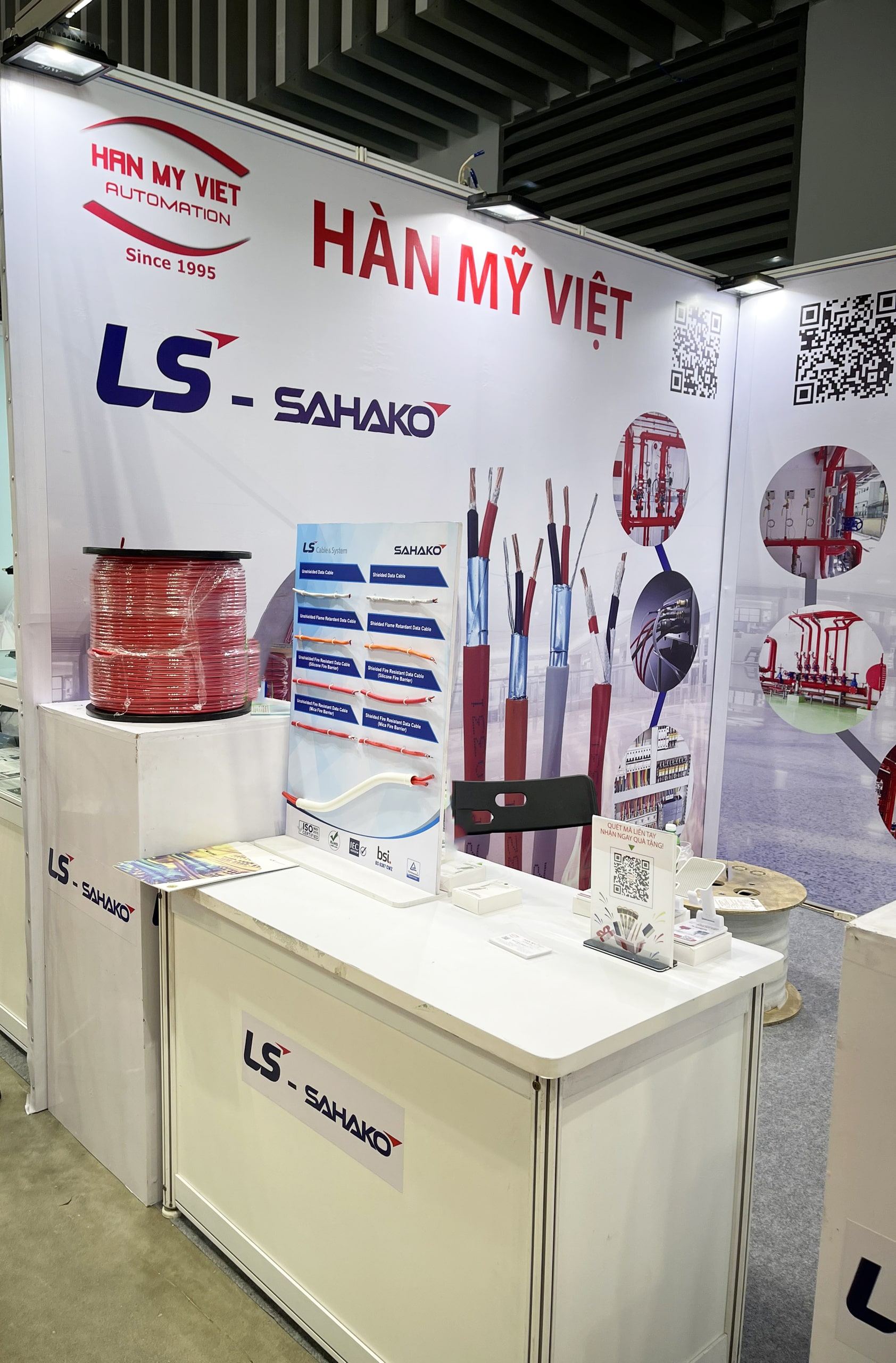 Gian hàng HMV trưng bày Cáp tín hiệu LS chống cháy / chống nhiễu tại SEcutech Việt Nam 2024