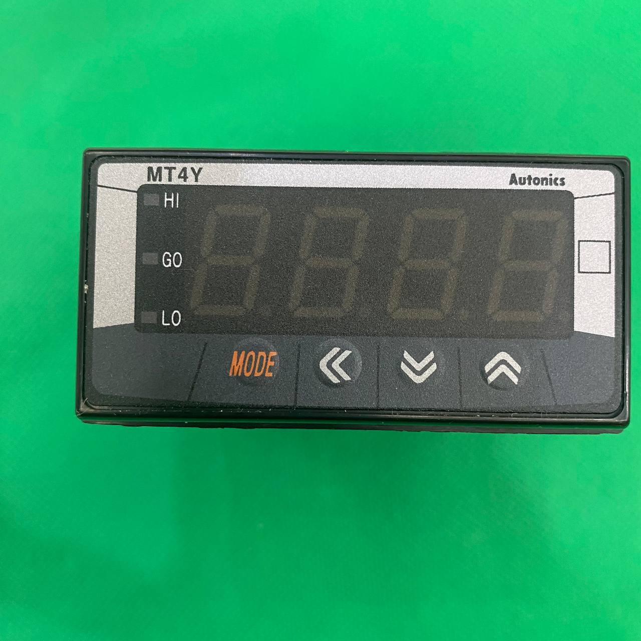 Digital Panel Meters with Diverse Input/Output Options Autonics MT4Y-DA-40