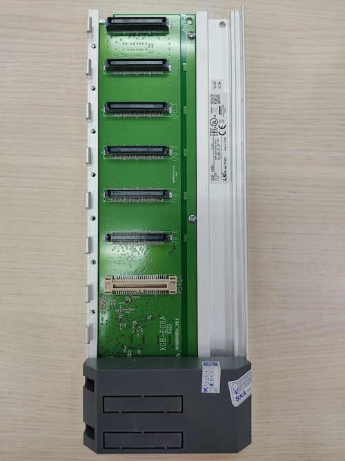 PLC LS XGB-E06A 확장 모듈 장착 트레이